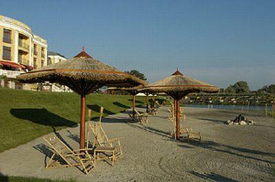 Polus Palace Golf Wellness Club Hotel - Golf Club Beach - Polus Palace Golf Club Hotel God - Thermal and Wellness Hotel