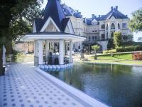 Outdoor thermal pool in Borostyan Med Hotel in Nyiradony