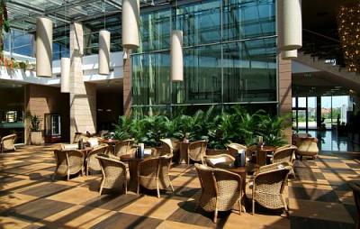Aquaworld Budapest - the winter garden of the hotel - ✔️ Aquaworld Resort Budapest**** - Spa hotel Aquaworld