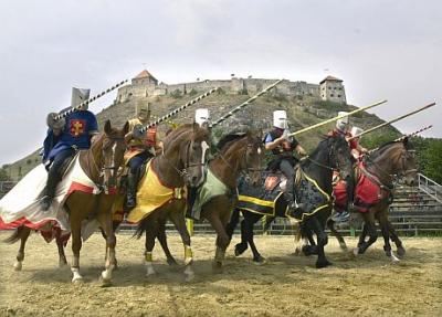 Knight's tournament of Sumeg and various programs near the Hotel Kapitany and the Castle of Sumeg - ✔️ Hotel Kapitány Wellness Sümeg ✔️ Discount Hotel Kapitány