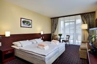 Apartments and accommodation in Hungary in Sumeg in the wellness and conference Hotel Kapitany