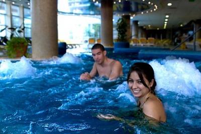 Hot tub in 4* Thermal Hotel Visegrad for wellness lovers in Visegrad - ✔️ Thermal Hotel Visegrád **** ✔️ Special Thermal Hotel