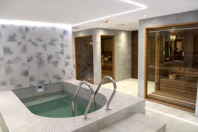 Hotel Azur at Lake Balaton with wellness area  - ✔️ Hotel Azur Siofok**** ✔️ wellness hotel in Siófok